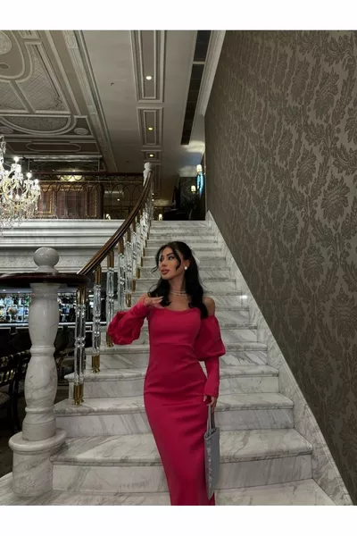 فساتين السهرة من نسيج الغوص