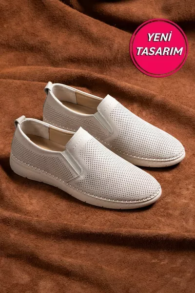 حذاء رجالي، حذاء صيفي، حذاء صيفي تقويمي باللون البيج