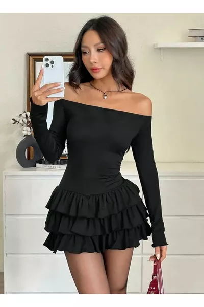 فستان قصير بتصميم نسائي، بدون أكمام، بطبقات وتنورة متعددة الطبقات