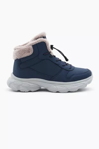 حذاء للأطفال غير محدد النوع باللون الأزرق الداكن، بطبقة داخلية فرو، بكعب مطاطي ورباط