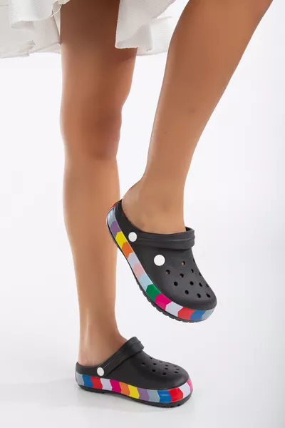 صنادل سوداء أرثوبيدية كاملة للجنسين مزخرفة وملونة للنساء والرجال