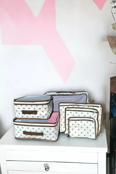 طقم سفر من 6 حقائب