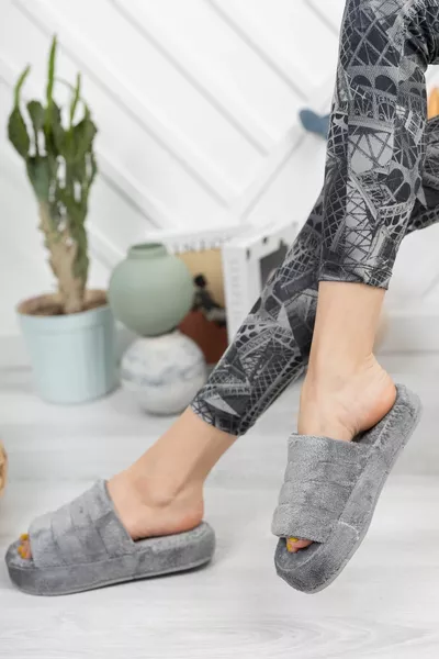 Modafrato  Външни дамски пантофи Зимни чехли