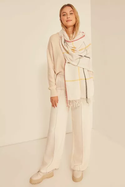  Écharpe châle à épaules épaisses à rayures carrées écrues à glands doux