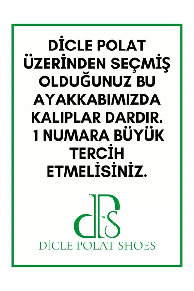 Nora Beige sandalen met gewatteerde zool en details