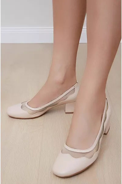 Dames Beige Crème Huid Moeder Cup Korte Dikke Hakken Tule Avondjurken Casual Casual Avondjurken