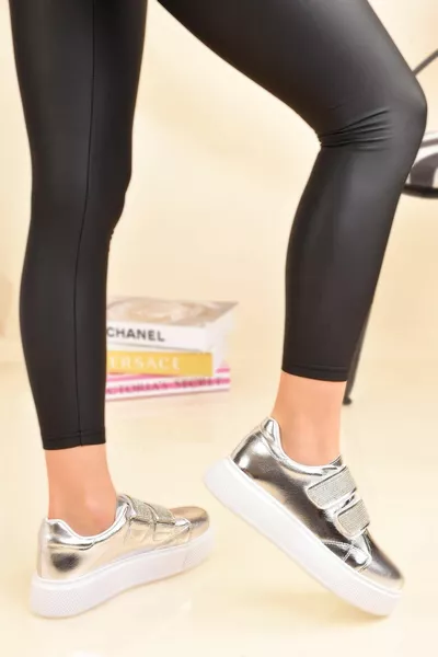 Женские Камень Черный Лакированная Кожа Блестящие Серебряные Кроссовки Кроссовки