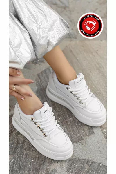 الأبيض والأسود كعب مخفي كعب كعب كعب مسحوق جلدي العظام أحذية رياضية خفيفة الوزن مع أحجار القنب الدانتيل