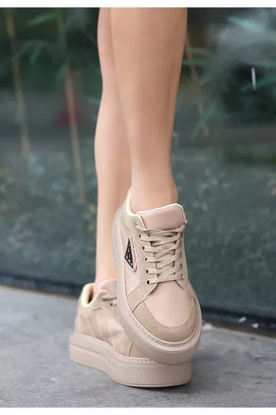 Alya Sneakers met naakthuid