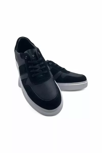 Geschmackvolle schwarze Sneaker aus echtem Leder