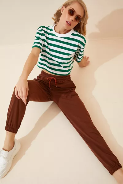 بنطال رياضي نسائي مع جيوب شوكولاتة 