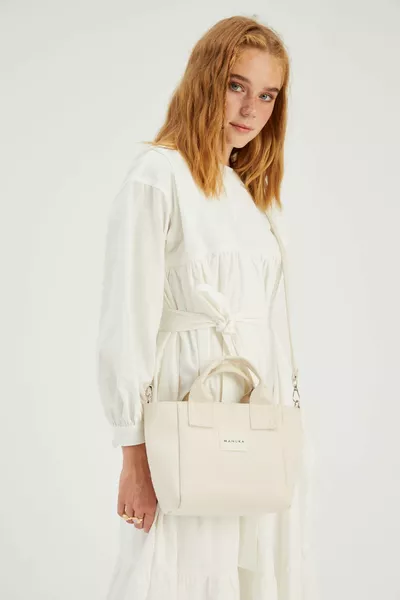 حقيبة قماش صغيرة طبيعية