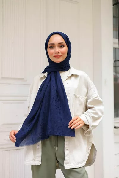 Hijab Bamboo Crash Shawl Navy Blue