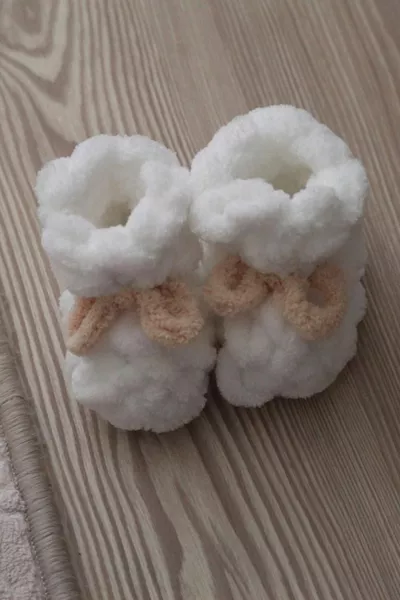 Пышные детские пинетки