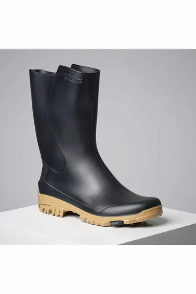 Women's Short Rain Boots - Black - Hunting and Nature Observation - 