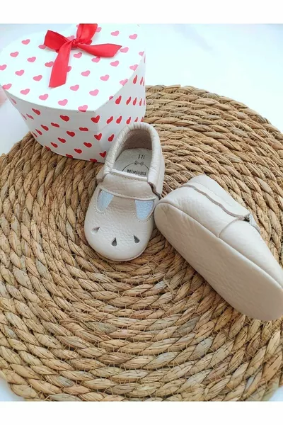 دافئ نموذج اللون البيج جلد طبيعي الأطفال المتسكعون الخطوة الأولى أحذية