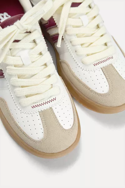 أحذية رياضية ريترو