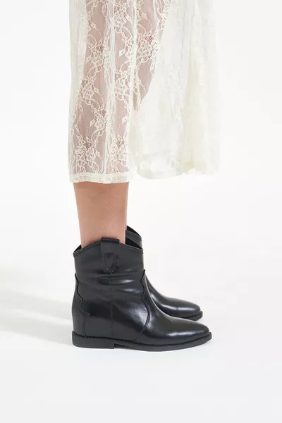 Concus Stivali con tacco nascosto da donna in vera pelle nera