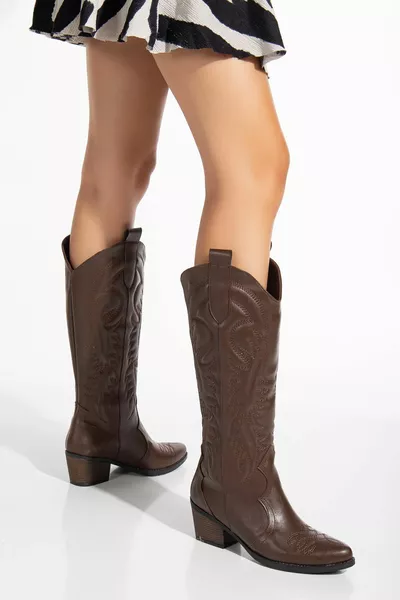 Bitter Dark Brown Matte Leather Embroidered Embossed Western Cowboy Boots Boots