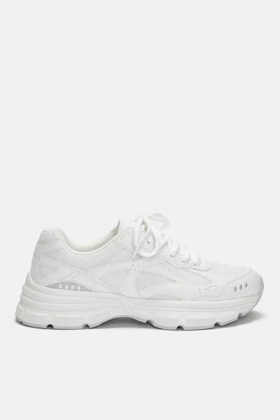 Çok parçalı spor ayakkabı