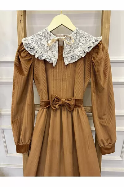 Hijab Draagbare Kanten Kraag Bruine Corduroy Jurk
