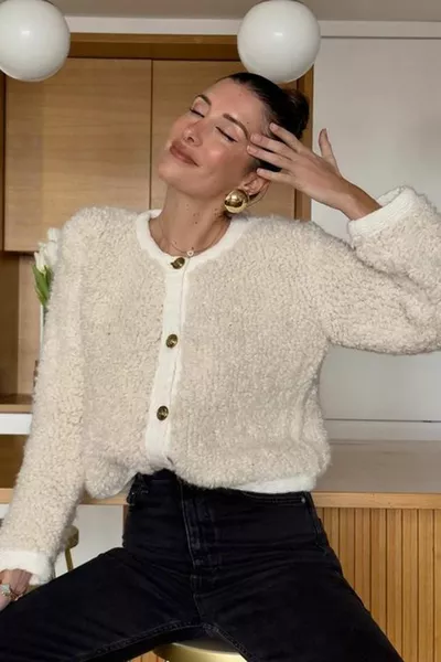 Beige Bouclé Gebreide Vest met Knopen 