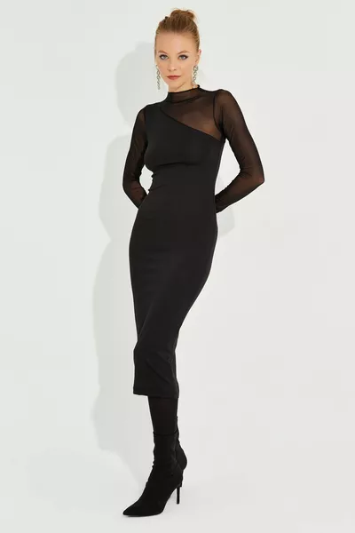 Дамска Черна Тюл Детайлна Асиметрична Миди Рокля 