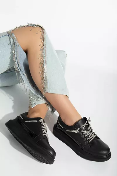 Balloon Sole Skin Patent Leather Stone Lace-Up Black Women Sneakers