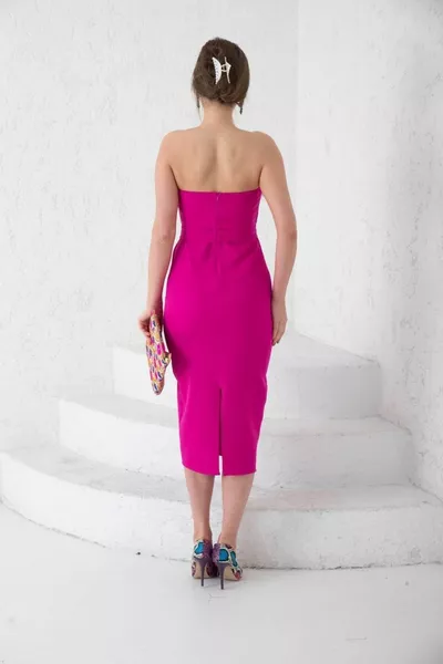 Feathered Otriş Детайлна вечерна рокля с молив с дължина миди