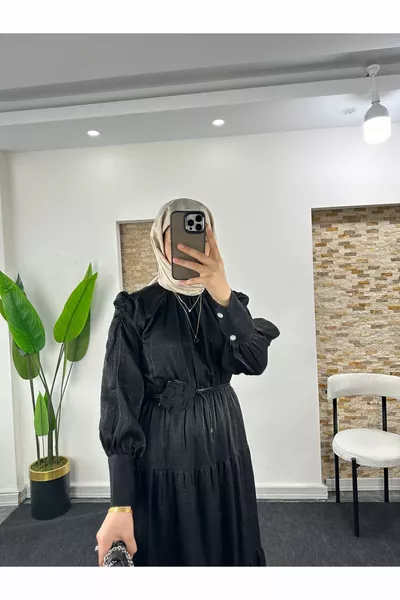 Lange Hijab-jurk met riem