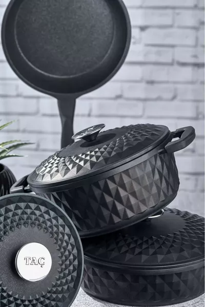 Carabella 7-Piece Cast Pot Set Black