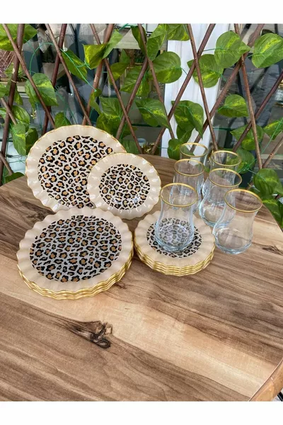 Комплект за чай с леопардов десен и извити форми