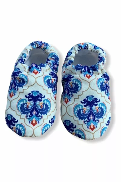 Scarpette per bambini con motivo a piastrelle blu