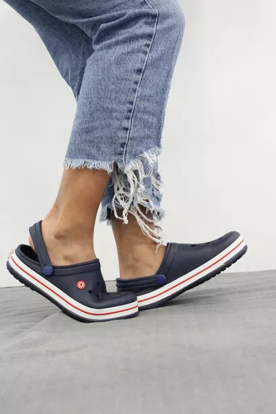 الرجال العظام البحر الشاطئ حمام سباحة عارضة النعال نعل عدم الانزلاق