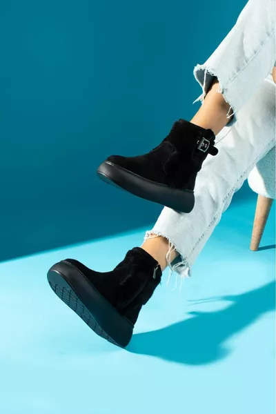 Stivali impermeabili con suola cucita leggera e confortevole