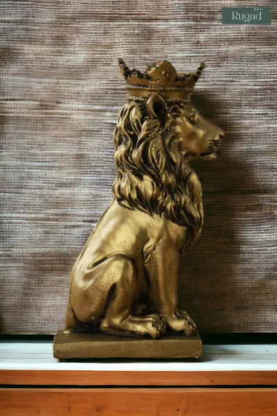 Figurine Decorative Sculpture Crowned Lion Figurine Gold Antique Finish Model 
