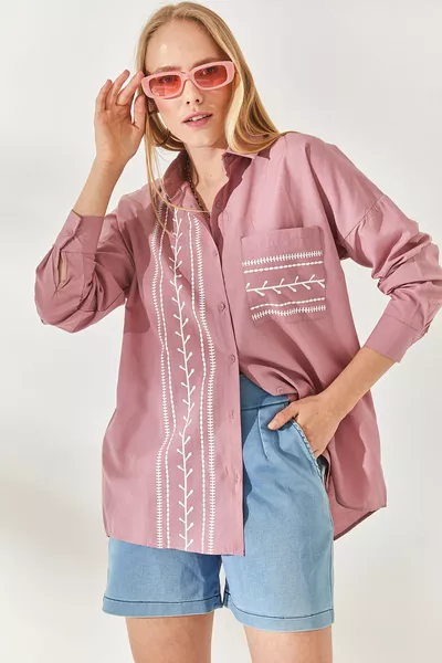 Розово-персиковая тканая рубашка с принтом и карманами 