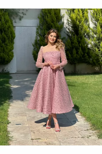 Midi Uzun Kollu Prenses Pul İşlemeli Göğsü Transparan Abiye Elbise 