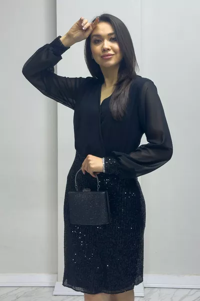 أسود مزدوج الصدر طوق الترتر مساء اللباس