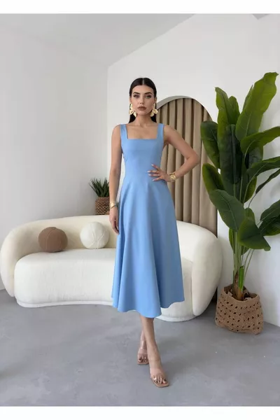 المرأة الطفل الأزرق كوليوب مربع العنق الأميرة ميدي طول اللباس مع الأشرطة سميكة