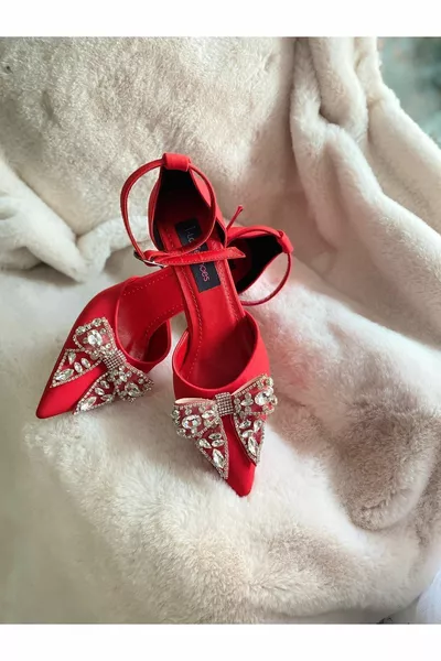 أحذية سهرة قصيرة الكعب