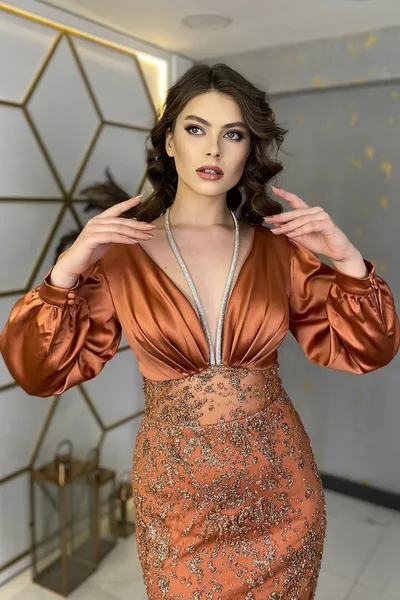 Satin Pailletten mit detaillierten Fisch Abendkleidern