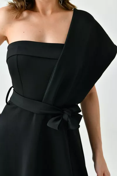 المرأة مرنة الغواص النسيج شق واحد الكتف مفصلة ماكسي الأسود مساء اللباس 