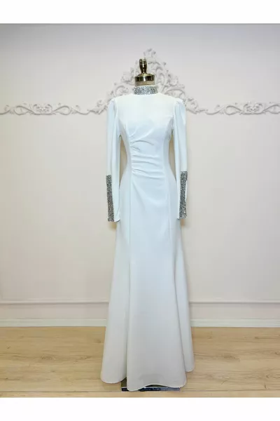 فستان سهرة كلارا أبيض