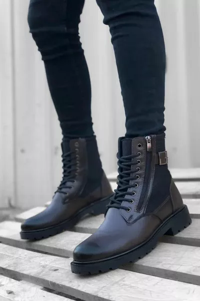 أحذية رجالية بريدية