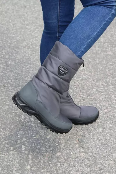 المرأة رمادي النسيج للماء أحذية الثلج tg