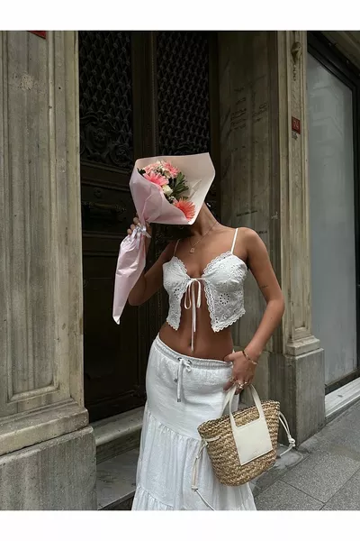 أولاف تنورة باردة بيضاء مريحة