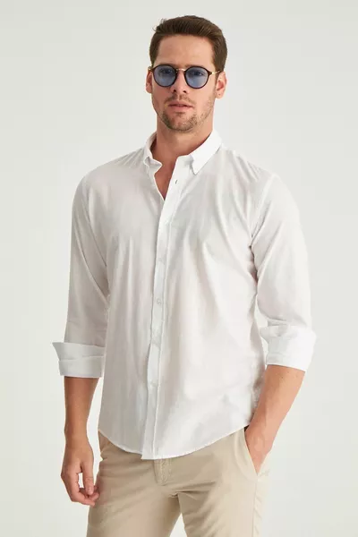 Chemise slim fit col boutonné blanc % coton été aspect lin flammé