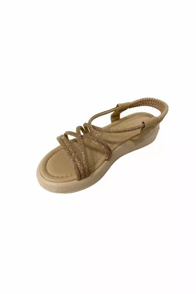  Модные женские босоножки с камнями