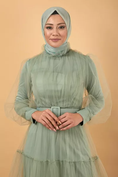 Вечерна рокля от тюл с колан Mint 